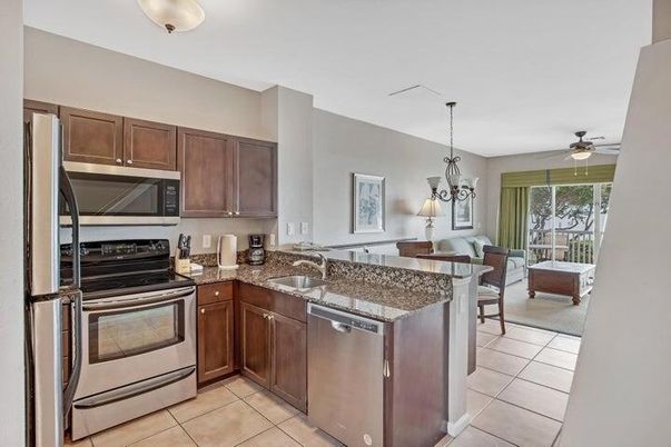 Dining room, Interior, Kitchen, Living room, Pendant Lights, Stainless Steel Appliances
