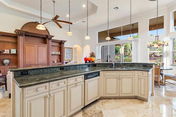 Dining room, Interior, Kitchen, Pendant Lights, Recessed Lighting