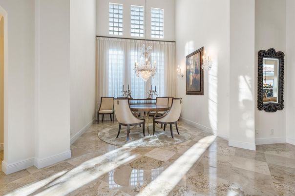Chandelier, Dining room, Interior