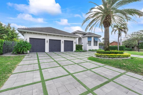 Attached, Backyard, Exterior, Facade, Mediterranean