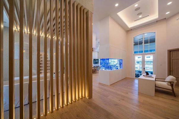 Interior, Recessed Lighting, Wood Texture Flooring