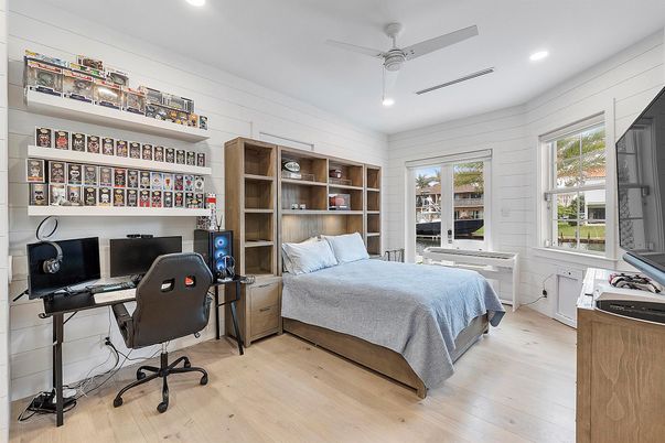 Bedroom, Home Office, Interior, Recessed Lighting, Wood Texture Flooring