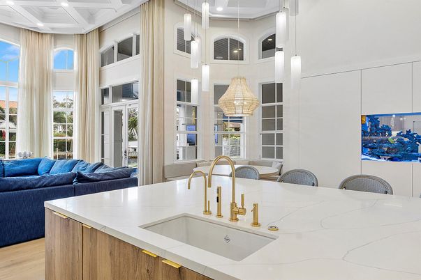 Interior, Kitchen, Living room, Pendant Lights, Recessed Lighting, Wood Texture Flooring