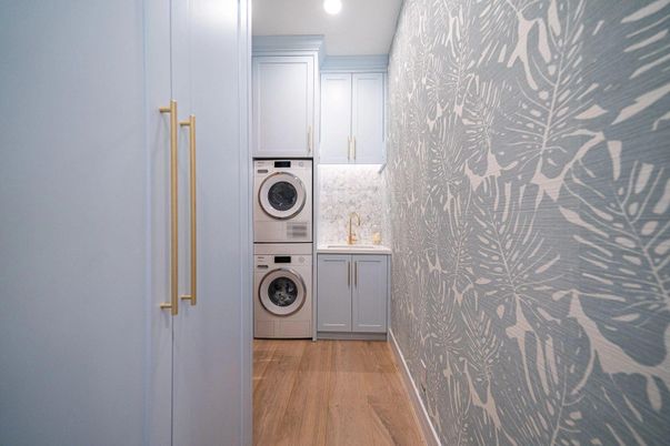 Interior, Recessed Lighting, Utility Closets, Washer, Wood Texture Flooring