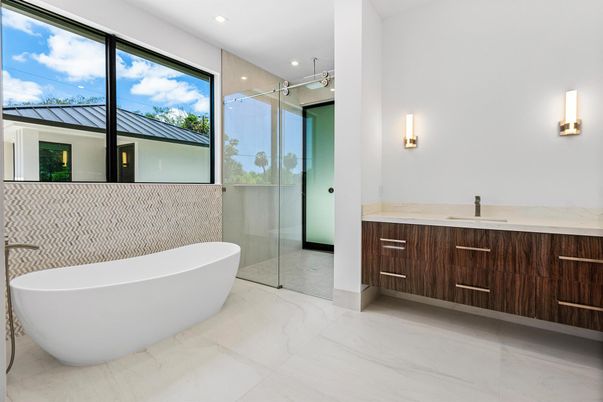 Bathroom, Dual Sink Vanities, Free Standing Baths, Glass Shower, Interior, Marble, Recessed Lighting