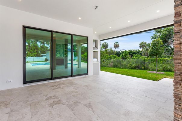 Exterior, Recessed Lighting