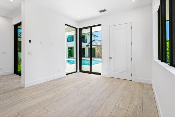 Empty room, Interior, Recessed Lighting, Wood Texture Flooring