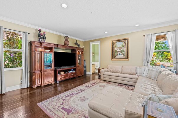 Interior, Living room, Recessed Lighting, Wood Texture Flooring