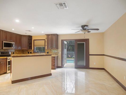 Interior, Kitchen, Recessed Lighting