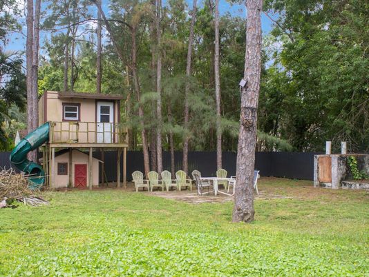 Backyard, Exterior, Playground