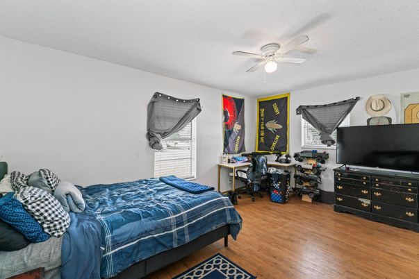 Bedroom, Home Office, Interior, Wood Texture Flooring