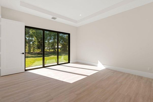Empty room, Interior, Recessed Lighting, Wood Texture Flooring