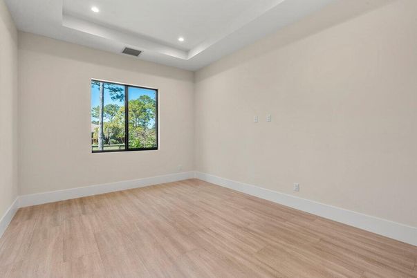 Empty room, Interior, Recessed Lighting, Wood Texture Flooring