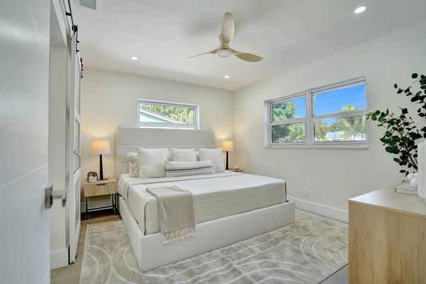 Bedroom, Interior, Recessed Lighting