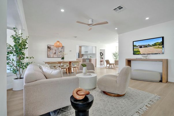 Dining room, Interior, Living room, Pendant Lights, Recessed Lighting, Wood Texture Flooring