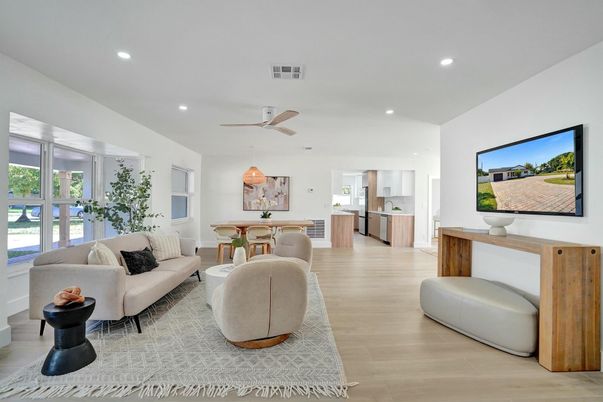 Dining room, Interior, Kitchen, Living room, Pendant Lights, Recessed Lighting, Wood Texture Flooring