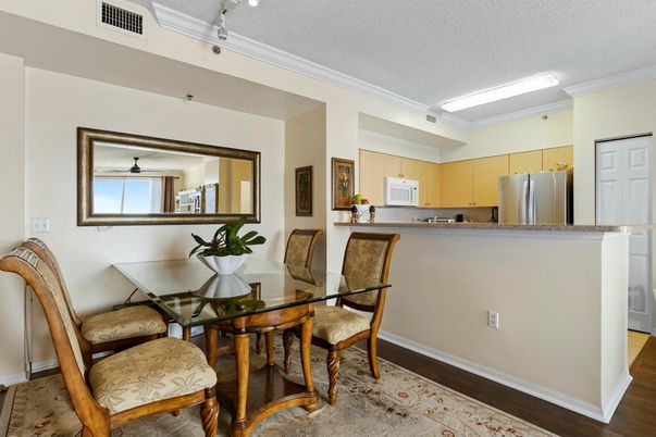 Dining room, Interior, Kitchen, Stainless Steel Appliances, Wood Texture Flooring