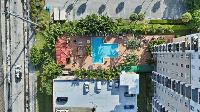 Exterior, Drone