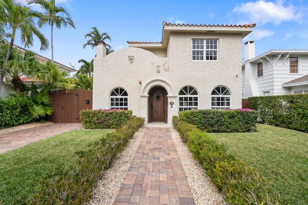 Backyard, Exterior, Facade, Spanish Mediterranean