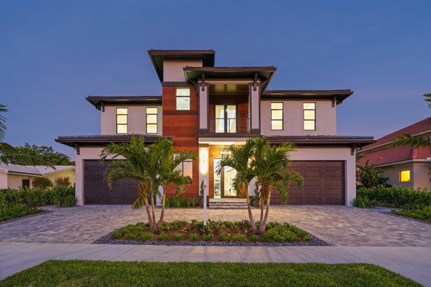Attached, Exterior, Facade, Modern