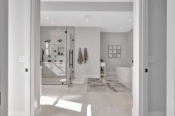 Bathroom, Interior, Recessed Lighting