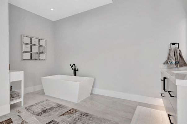 Bathroom, Free Standing Baths, Interior, Recessed Lighting