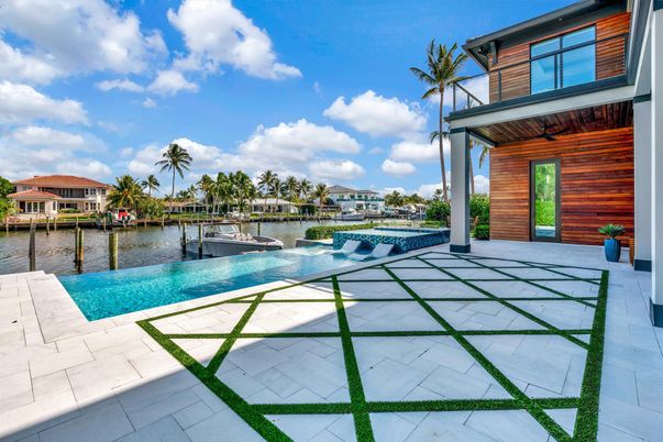 Exterior, Pool, Water