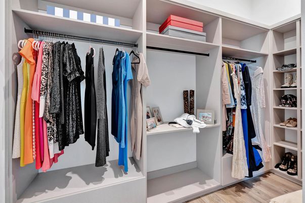 Interior, Walk-in Closets, Wood Texture Flooring
