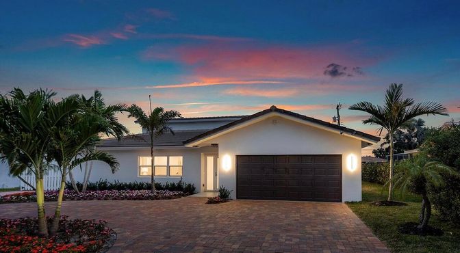 Attached, Exterior, Facade, Solar Panels, Ranch