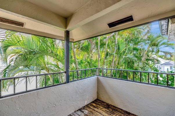 Interior, Sun Room, Wood Texture Flooring