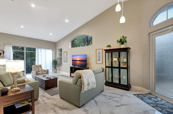 Interior, Living room, Marble, Pendant Lights, Recessed Lighting