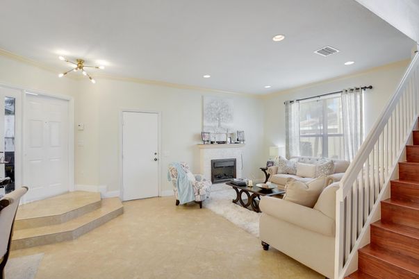 Fireplace, Interior, Living room, Recessed Lighting