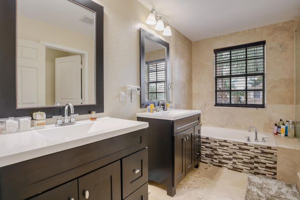 Bathroom, Dual Sink Vanities, Interior