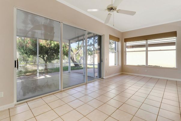 Empty room, Interior, Sun Room