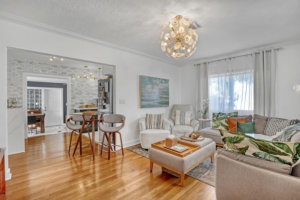 Chandelier, Dining room, Interior, Living room, Pendant Lights, Stone Walls, Wood Texture Flooring
