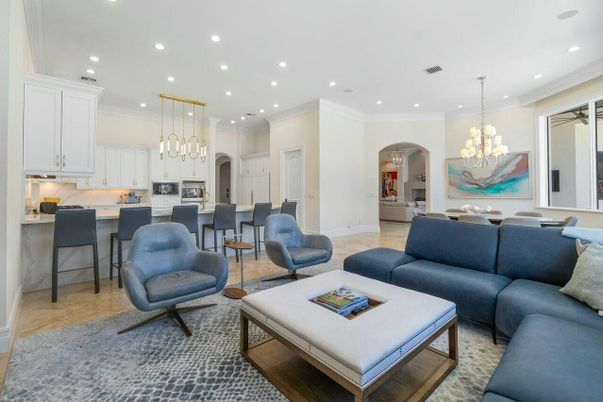 Chandelier, Interior, Kitchen, Living room, Pendant Lights, Recessed Lighting