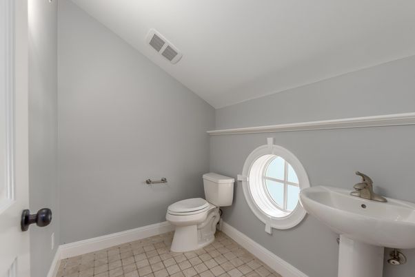 DE Listing image placeholder