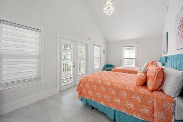Bedroom, Interior, Pendant Lights