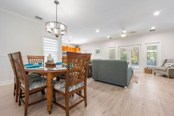 Chandelier, Dining room, Interior, Kitchen, Living room, Pendant Lights, Recessed Lighting, Wood Texture Flooring