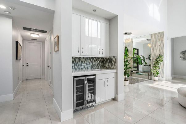 Chandelier, Interior, Recessed Lighting