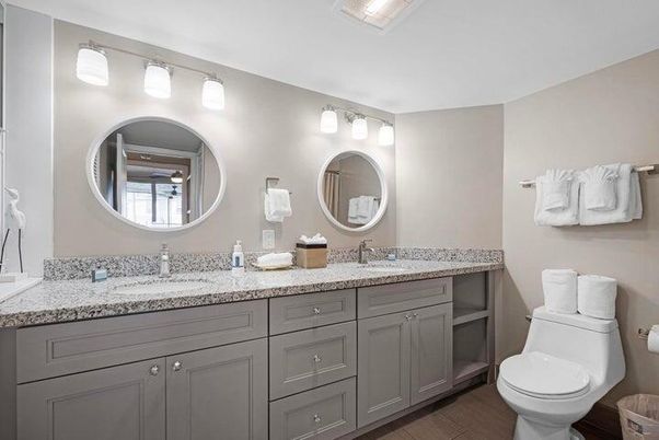 Bathroom, Dual Sink Vanities, Interior