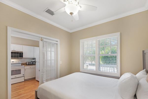Bedroom, Interior, Kitchen, Stainless Steel Appliances, Wood Texture Flooring