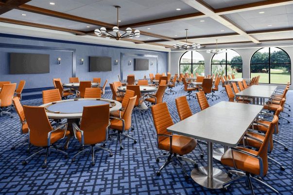 Dining room, Interior, Pendant Lights, Recessed Lighting