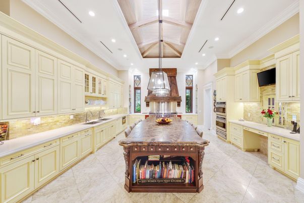 Interior, Kitchen, Pendant Lights, Recessed Lighting, Stainless Steel Appliances, Wooden Beams, Wooden Ceilings