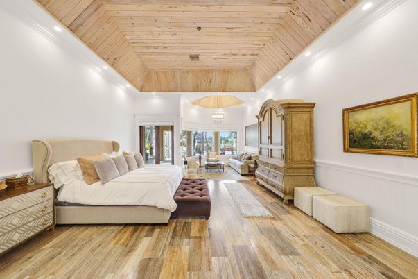 Bedroom, Interior, Pendant Lights, Recessed Lighting, Wooden Ceilings, Wood Texture Flooring