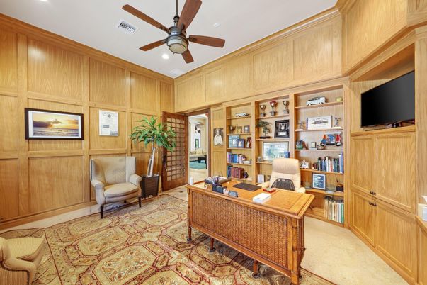 Home Office, Interior, Recessed Lighting, Wooden Walls