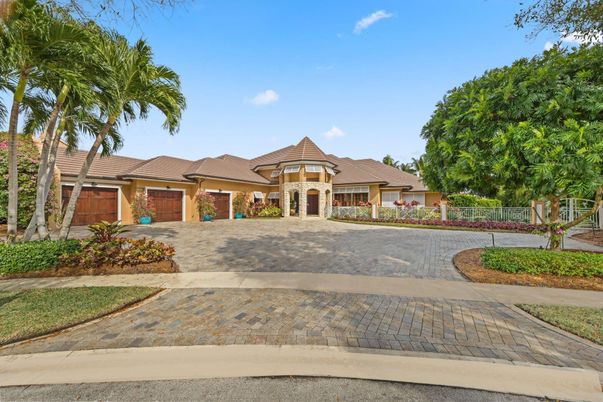 Attached, Backyard, Exterior, Facade, French Provincial