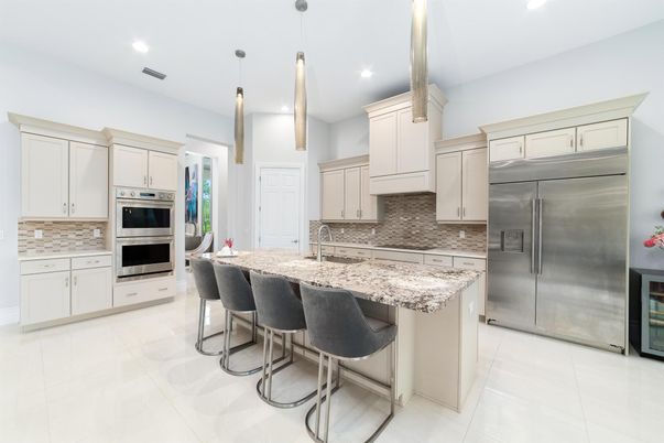 Interior, Kitchen, Pendant Lights, Recessed Lighting, Stainless Steel Appliances