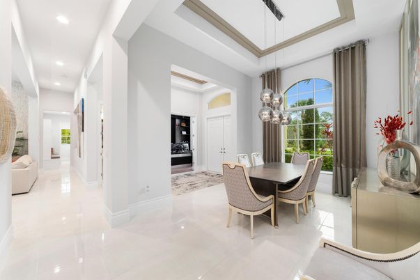 Dining room, Interior, Pendant Lights, Recessed Lighting