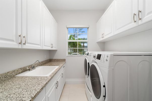 Interior, Washer